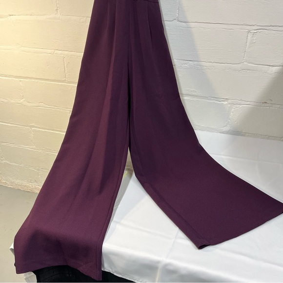 Julia Jordon Halter Twist Neck Sleeveless Pocketed Jumpsuit Wide leg Plum 14 nwt - Picture 7 of 12